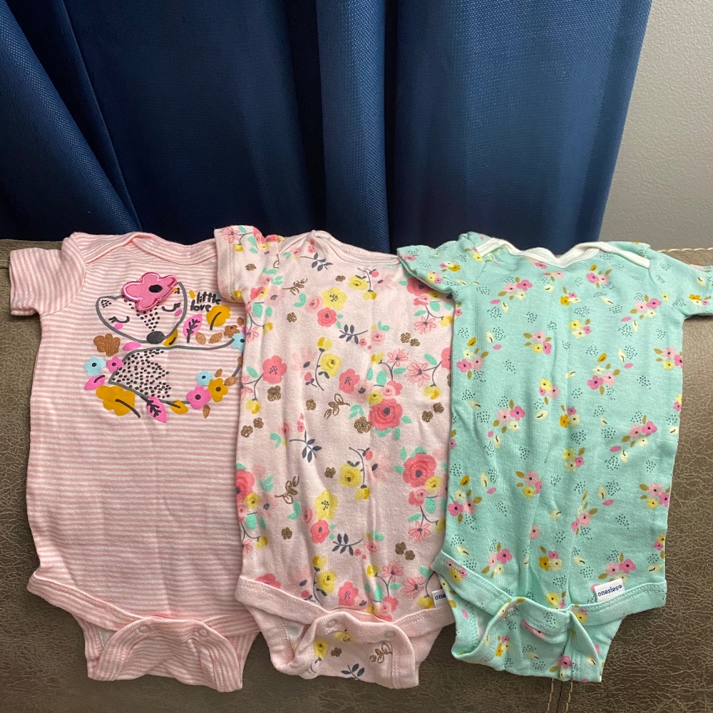 set of 3, onesies